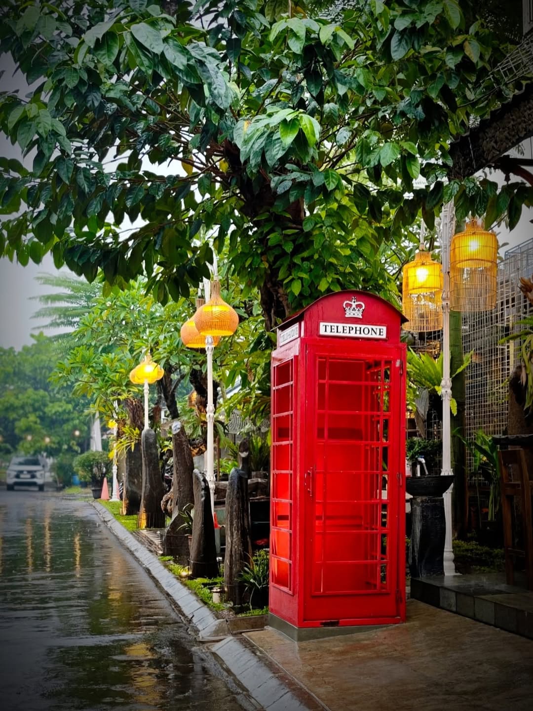 Sudut Telepon Antik